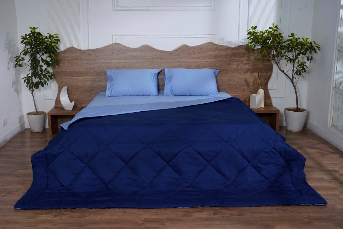 All Season Pure Cotton Reversible Comforter 300 TC Midnight Navy & Bel Air Blue