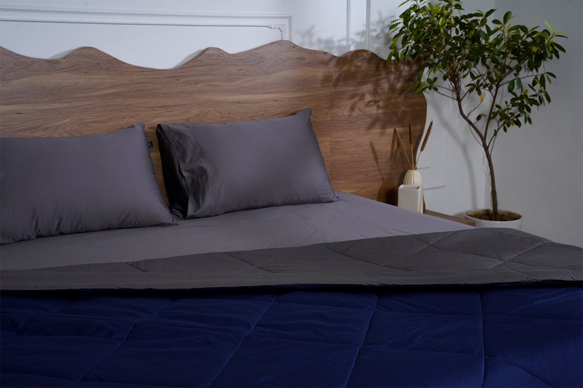 All Season Pure Cotton Reversible Comforter 300 TC Midnight Navy & Granite Gray