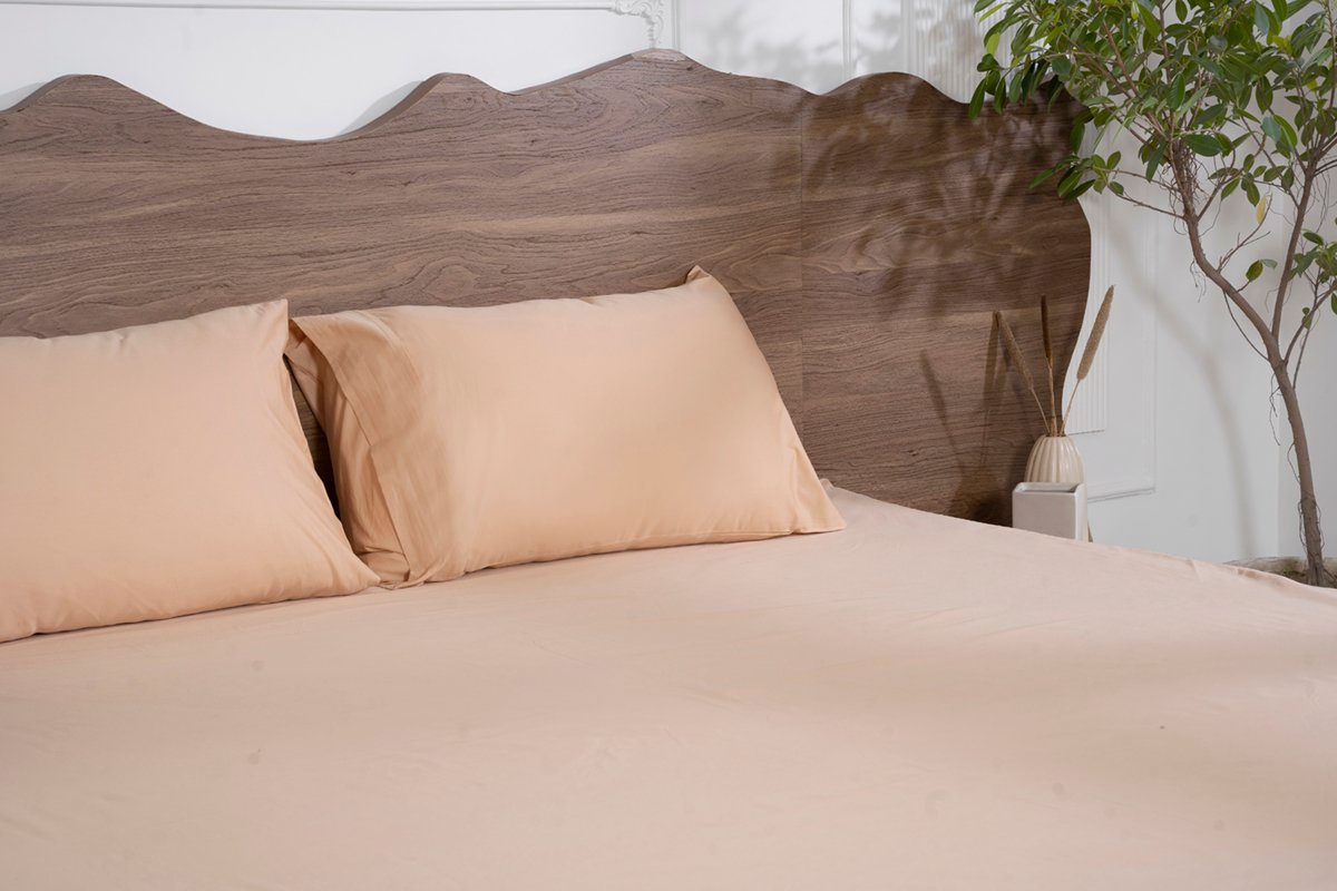 Luxury-Cotton-Solid-Fitted-Bed-Sheet-525-TC-Biscotti-Bliss