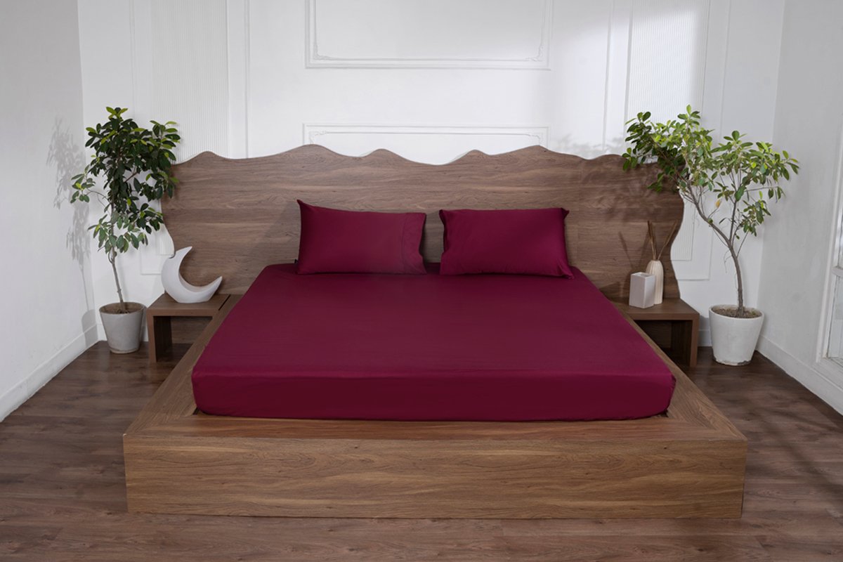 Luxury-Cotton-Solid-Fitted-Bed-Sheet-525-TC-Mulberry-Red