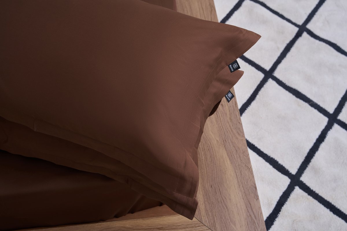 Premium Cotton Solid Fitted Bed Sheet 300 TC Cocoa Brown