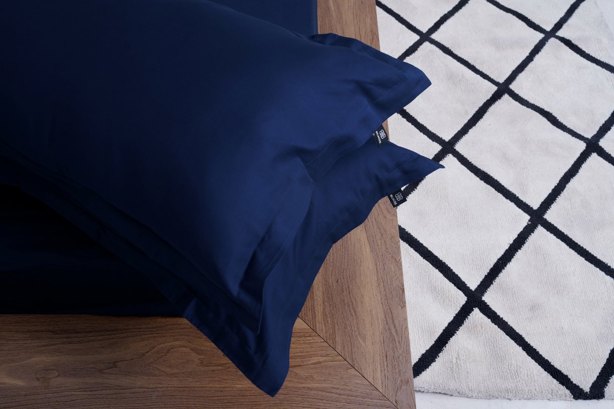 Premium Cotton Solid Fitted Bed Sheet 300 TC Midnight Navy