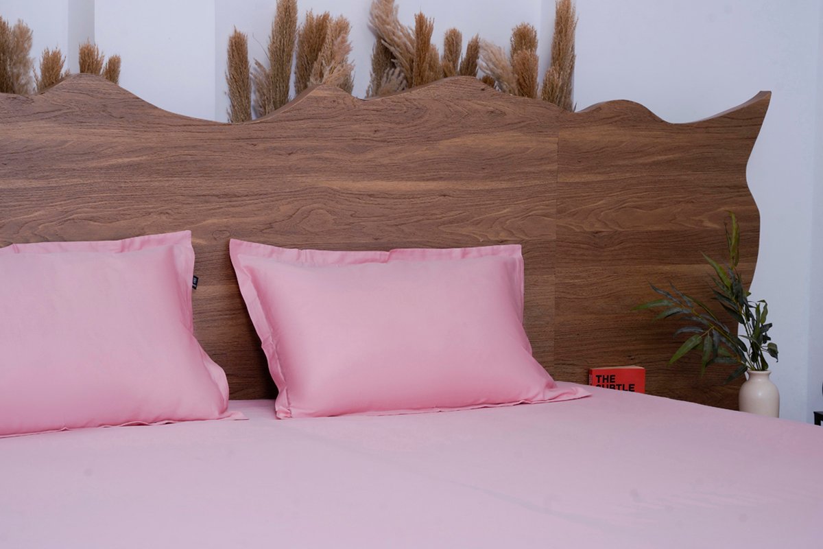 Premium Cotton Solid Fitted Bed Sheet 300 TC Quartz pink